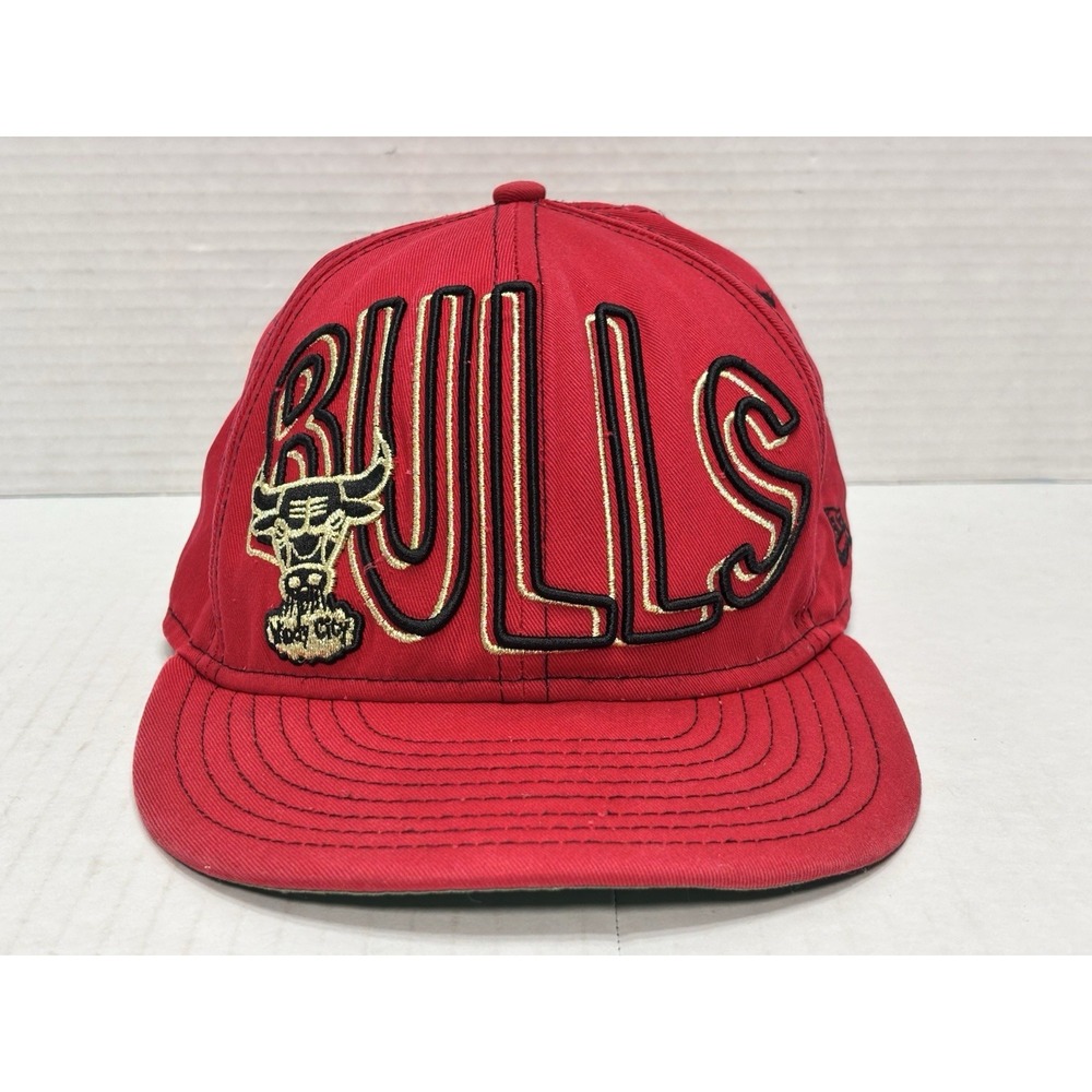 New Era Chicago Bulls 9FIFTY‎ Snapback Hat Red Black Hardwood Classics NBA